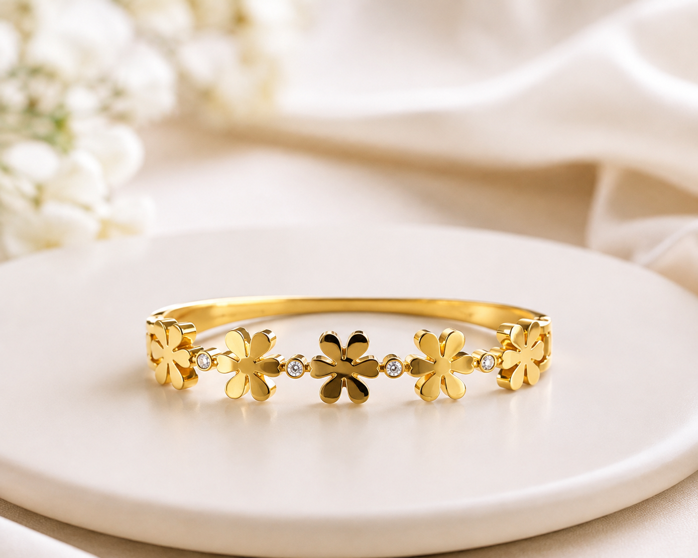 Golden Daisy Floral Crystal Bangle Bracelet for Women