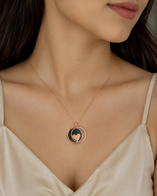 Rose Gold Heart Circle Pendant Necklace for Women | Elegant Minimalist Jewelry